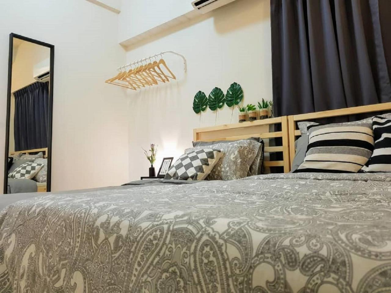 Puchong 8-12 Pax 5Min Lrt Cozy Apartment Ioi Mall Dış mekan fotoğraf